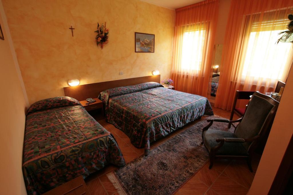 Hotel Сарр Номер фото